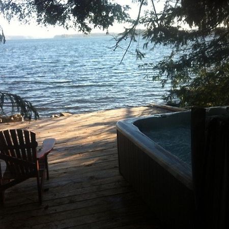 Tofino Stormbay Guest House 외부 사진